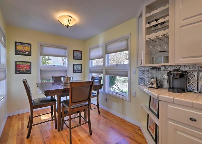 Townhome W/ View, Country Club Amenities Flagstaff